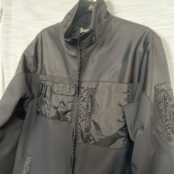 Duluth Trading Company Utility Jacket - Picture 7 of 9